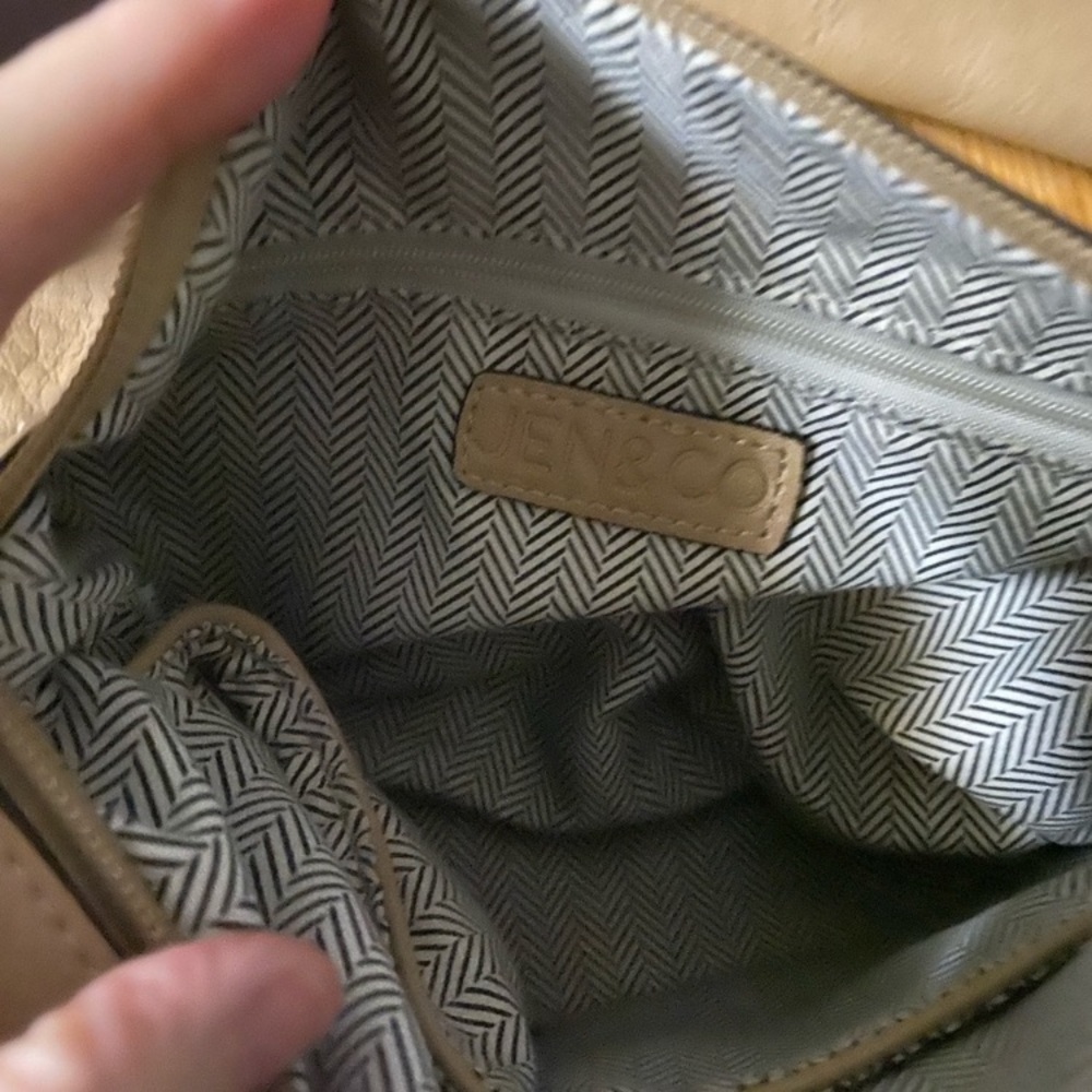 💕 Jen &Co Bag set with 2 straps and 2 bags. Like new. Western look. - Picture 10 of 13